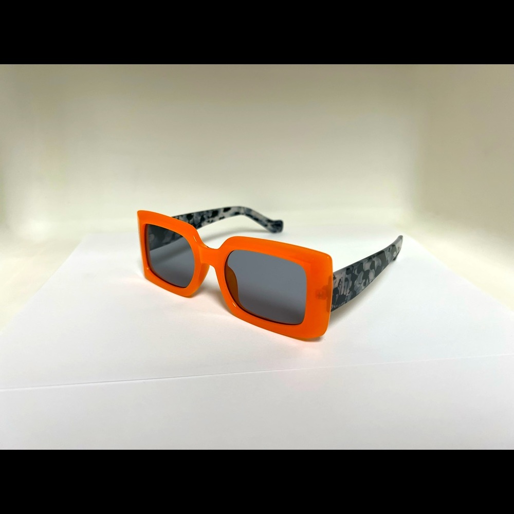 Fashion RECTANGLE Sunglasses